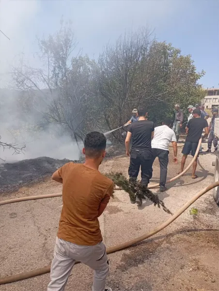 Yayladağı’nda makilik alanda yangın paniği